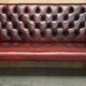 Canapé Chesterfield victorien en cuir avec têtes de lion sculptées