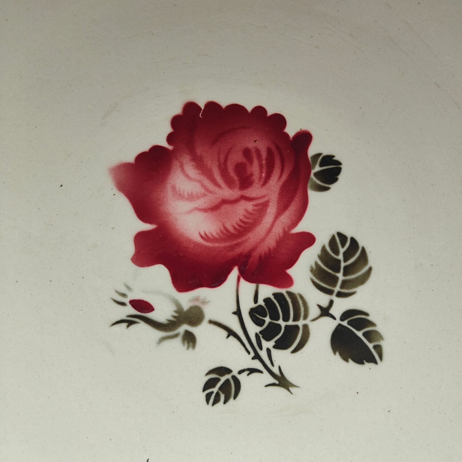 Badonviller round dish