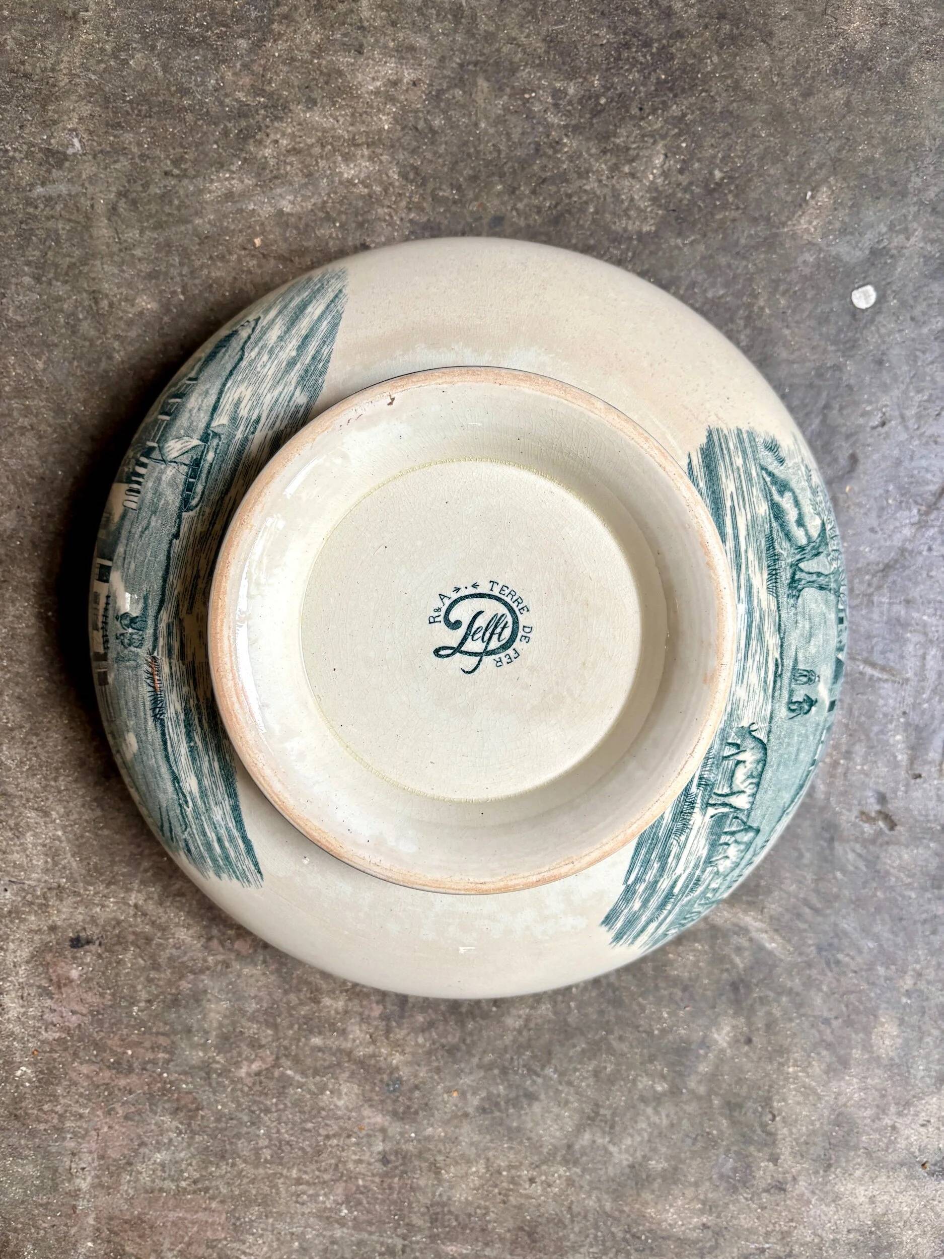 Salins ironware salad bowl, "Delft" service