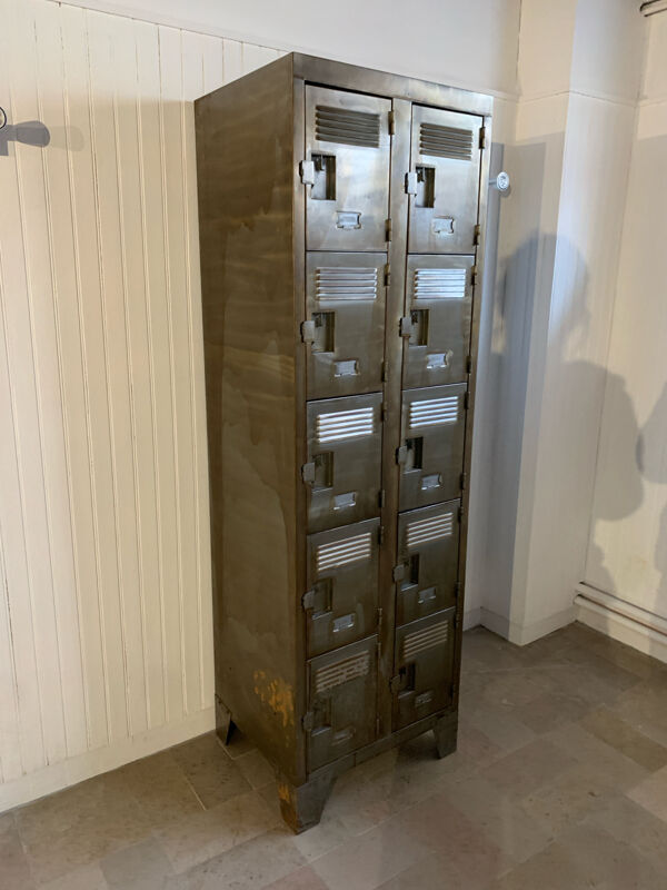 Meuble casier vintage