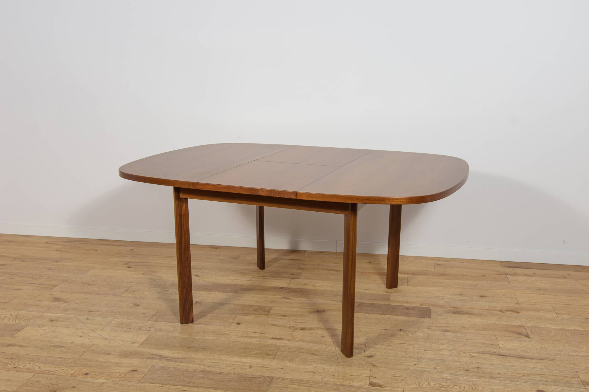 Mid-Century Teak Extending Dining Table from G-Plan, United Kingdom, 1960s