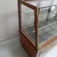 Vitrine de boulangerie vintage