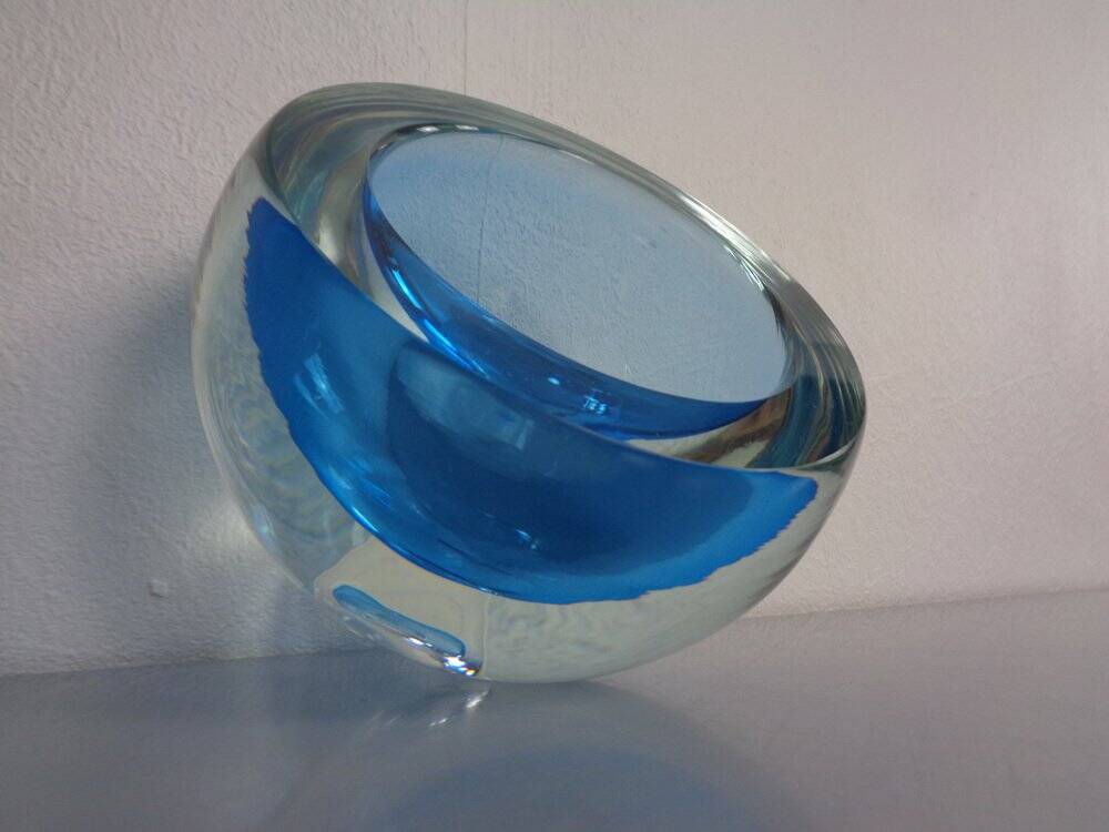Large Sommerso Murano Glass Bowl by Flavio Poli, 1960s