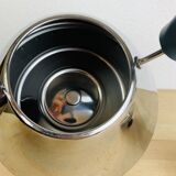 Alessi stainless steel kettle model 9093, design