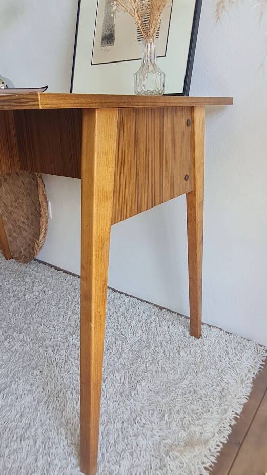 Bureau scandinave circa années 60