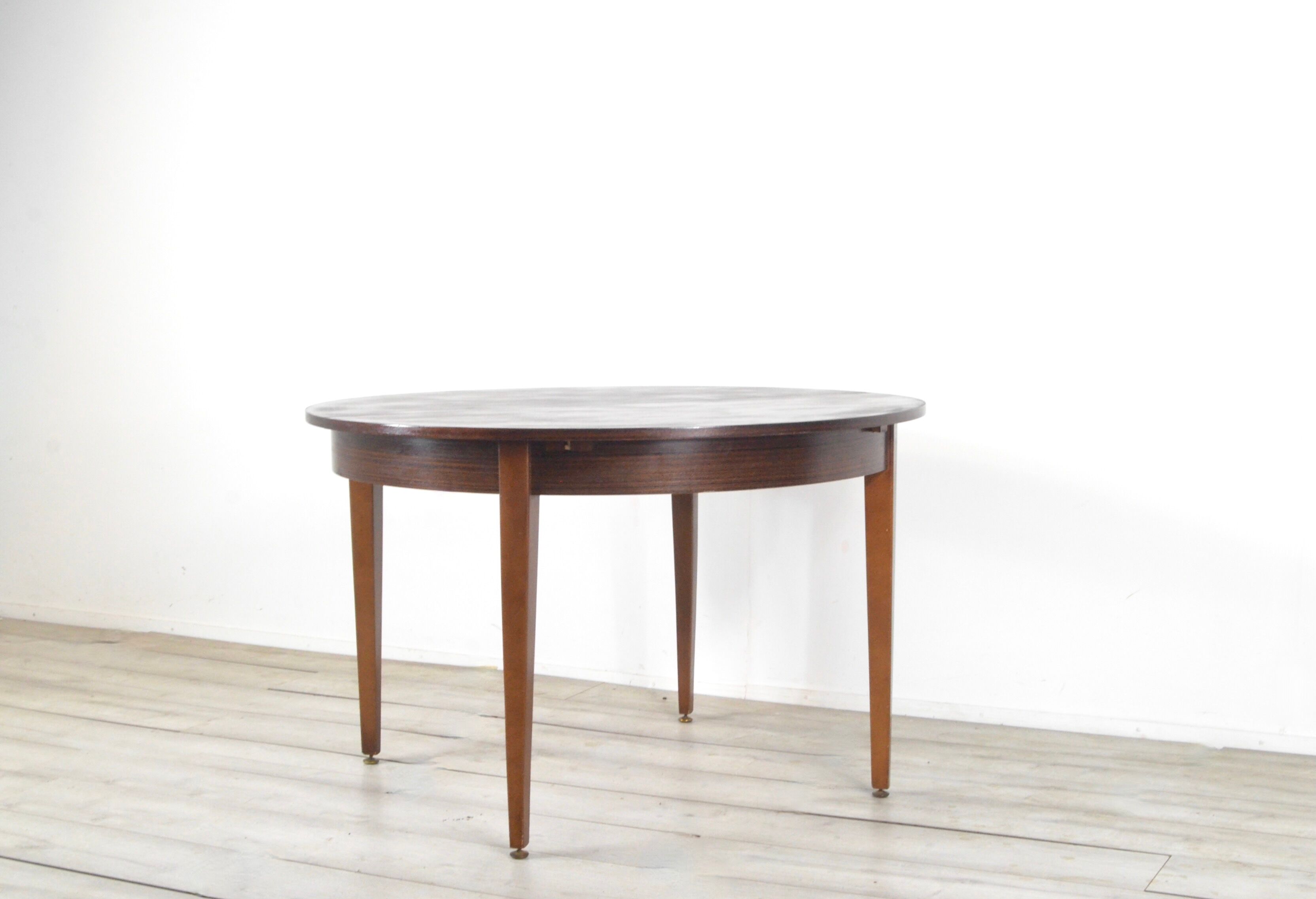 Table ronde extensible