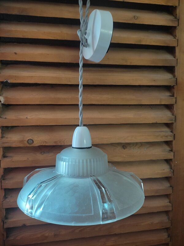 Original art deco suspension globe in molded glass dp 102238