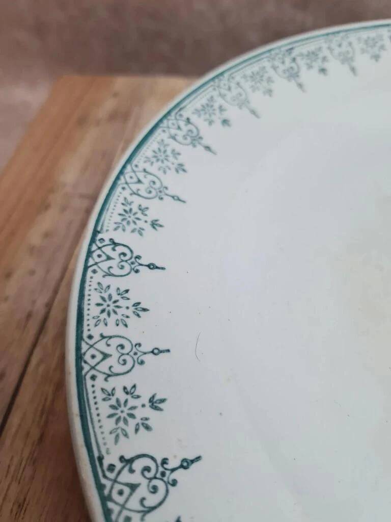 Antique Saint-Amand pedestal compote model 4500 – delicate green decoration