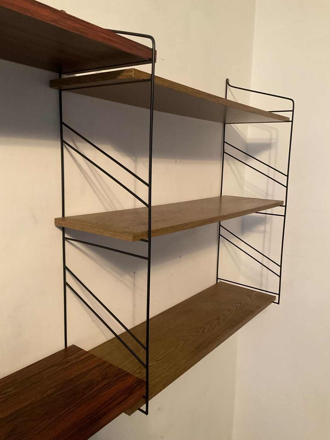 Vintage string shelf from the 60s-70s.