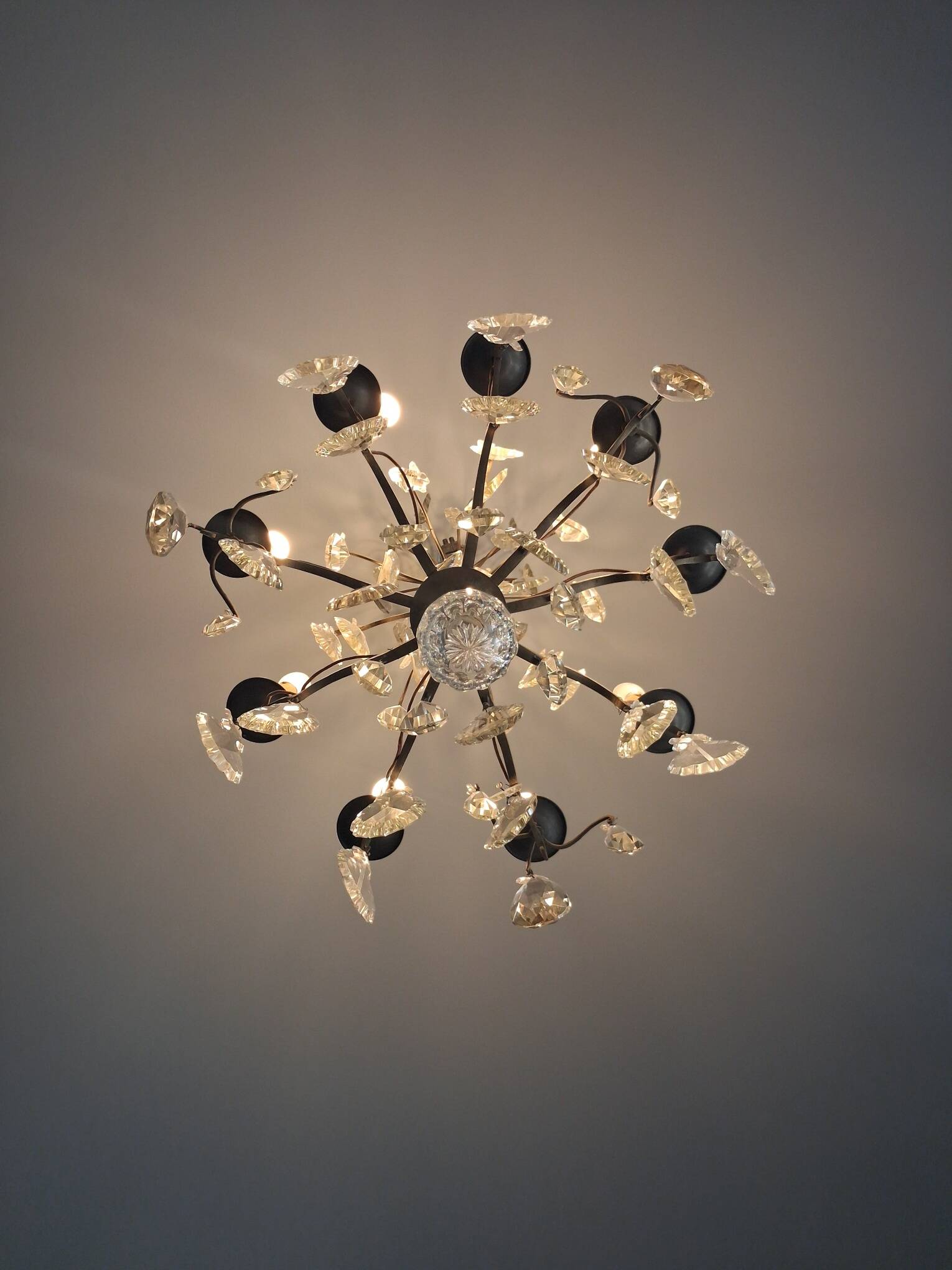 Bronze and crystal chandelier with 9 lights