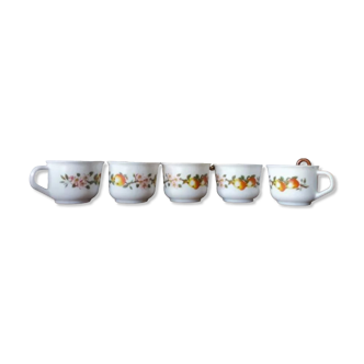 5 tasses Arcopal collection pommier