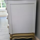 Commode style Louis XV, blanc et doré