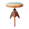 Tripod piano stool with screws