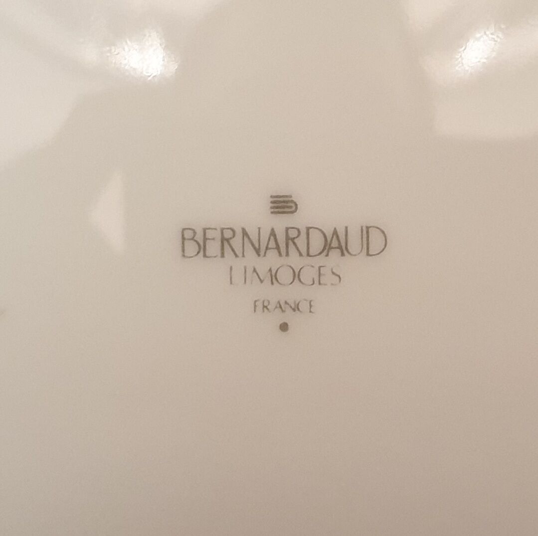 Porcelain salad bowl Bernardaud Limoges model borghese