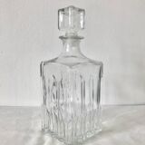 Glass whiskey decanter
