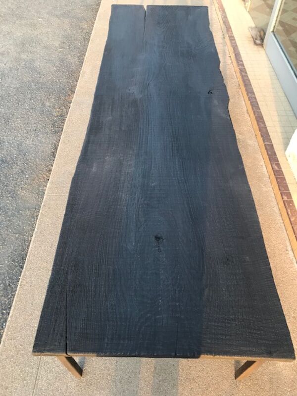 Table basse bois brûlé