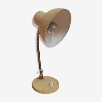 Lampe de bureau en métal beige articulée vintage 70