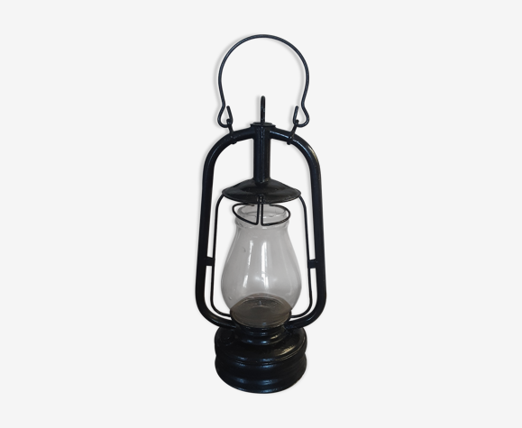 Old kerosene lamp