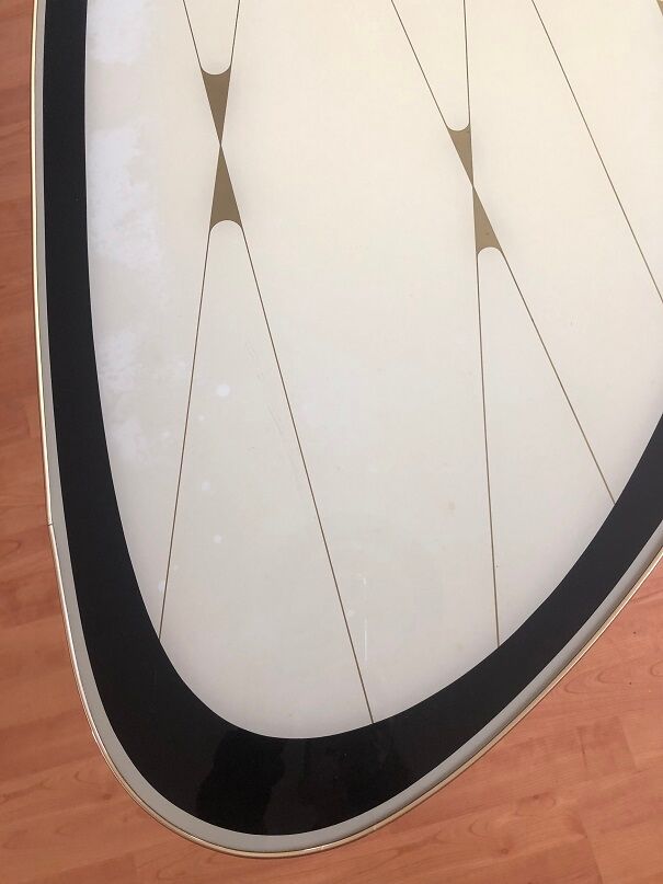 Opal tripod table in graphic glass from the 60s