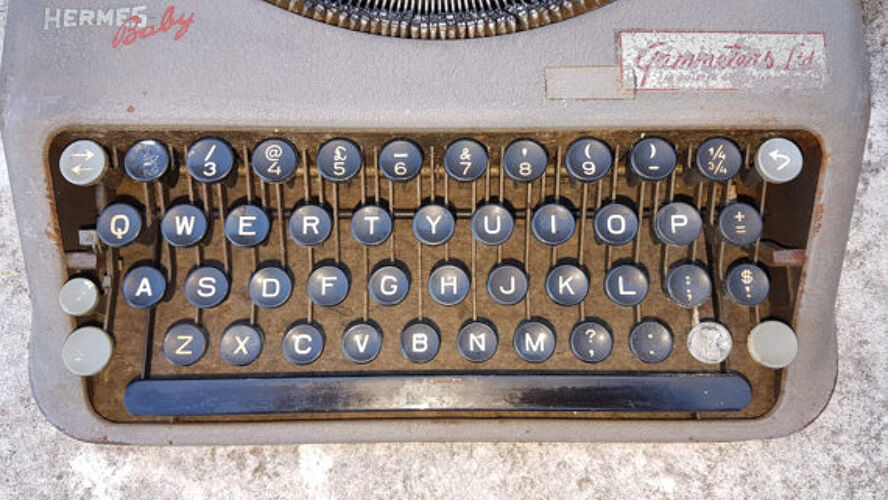 Hermes Baby 1940 ' s machine à écrire