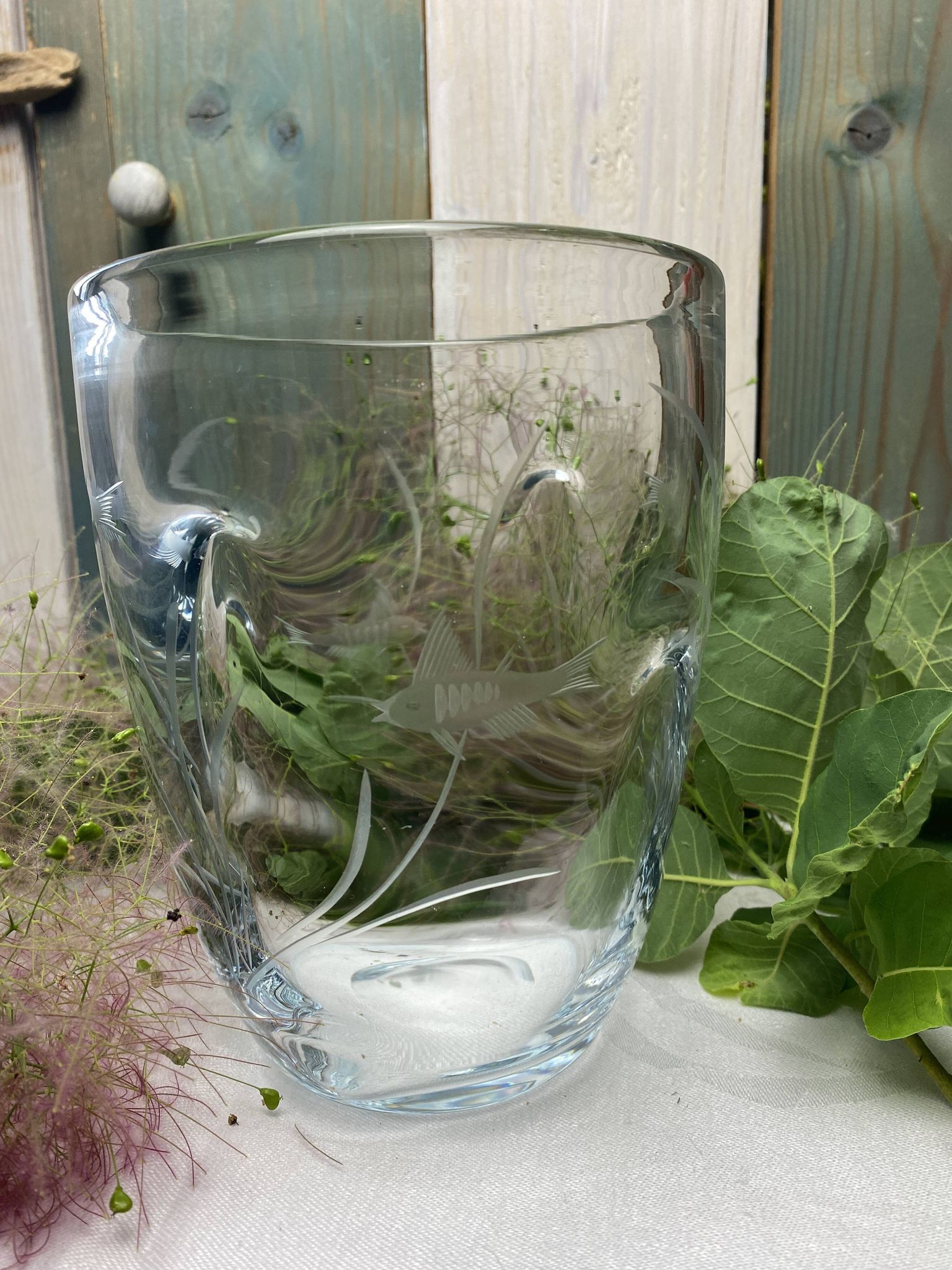 Pinched crystal vase engraved with vintage marine motifs