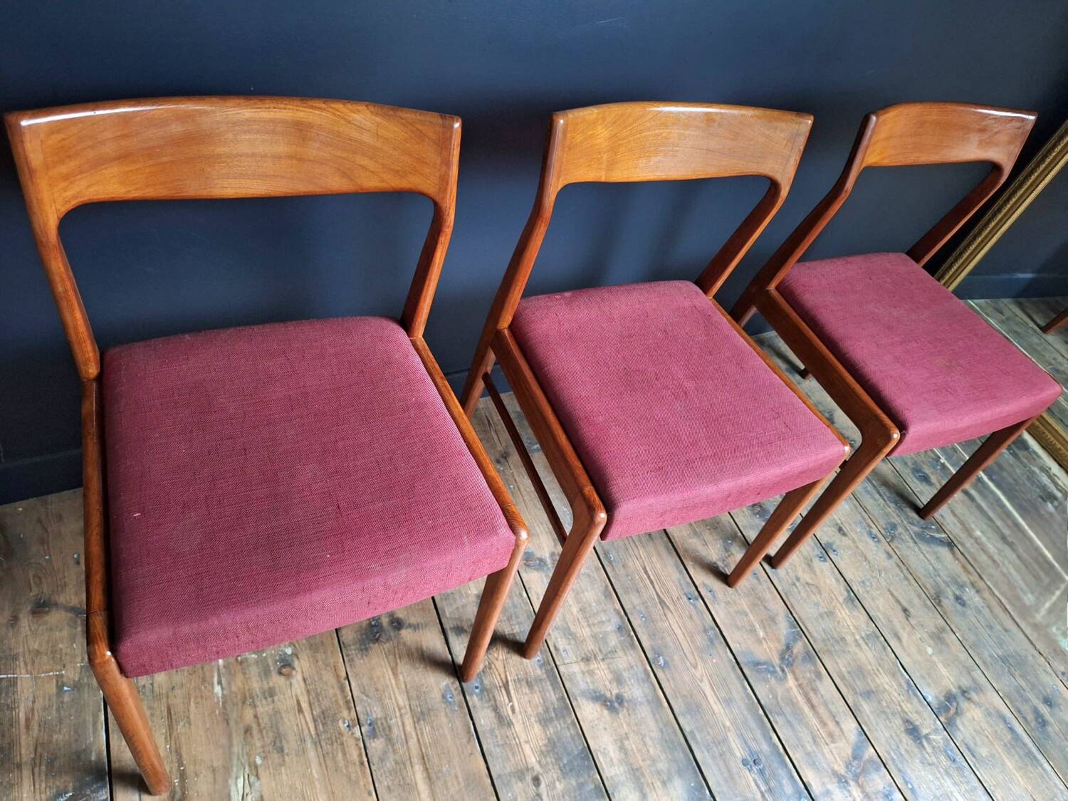 Trio of vintage teak chairs, antique seating furniture