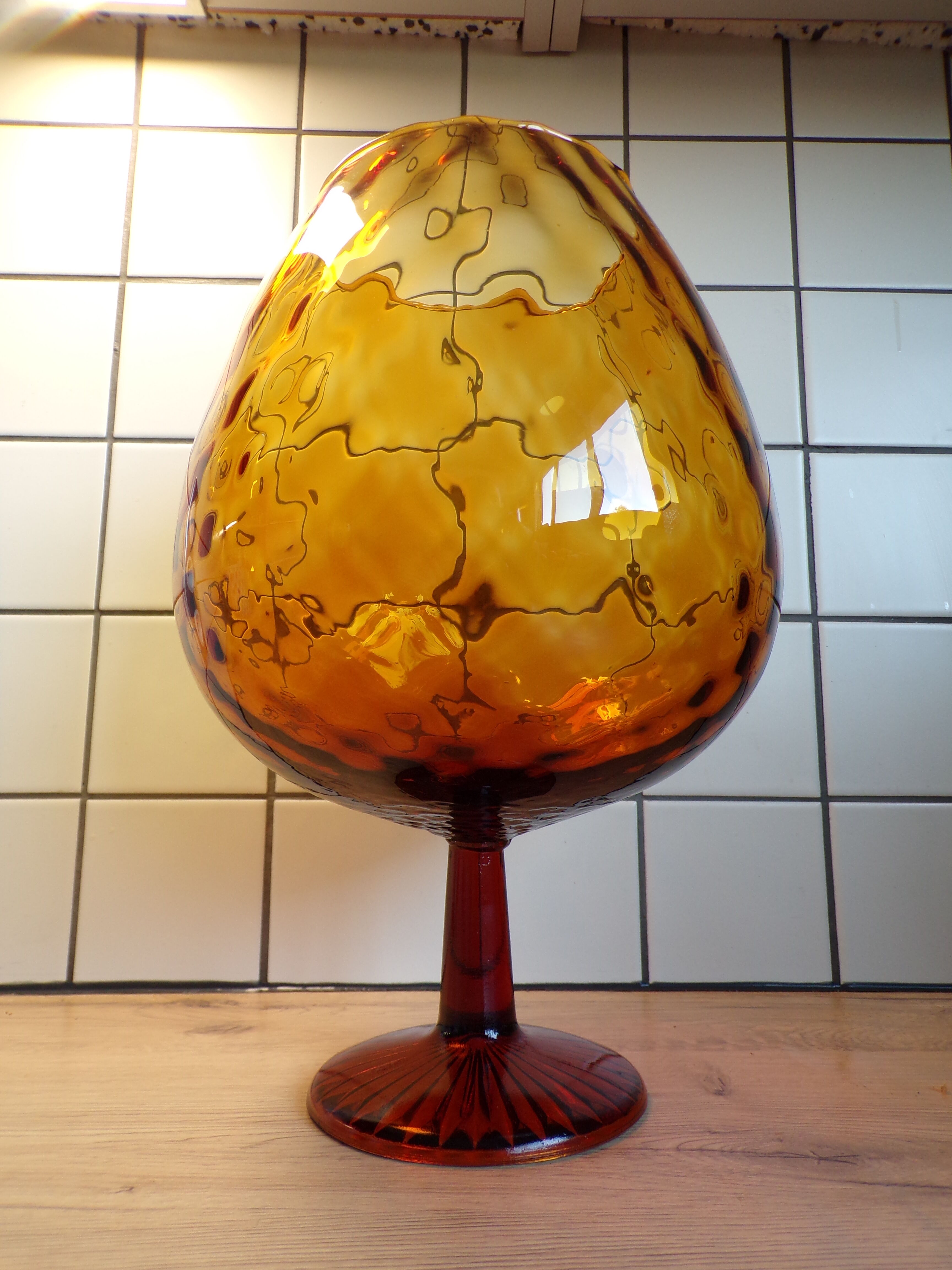 Vase in amber Empoli glass