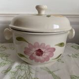 Digoin & Sarreguemines Marguerite model soup tureen