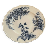 plate on pedestal stamped “BWM” XIX