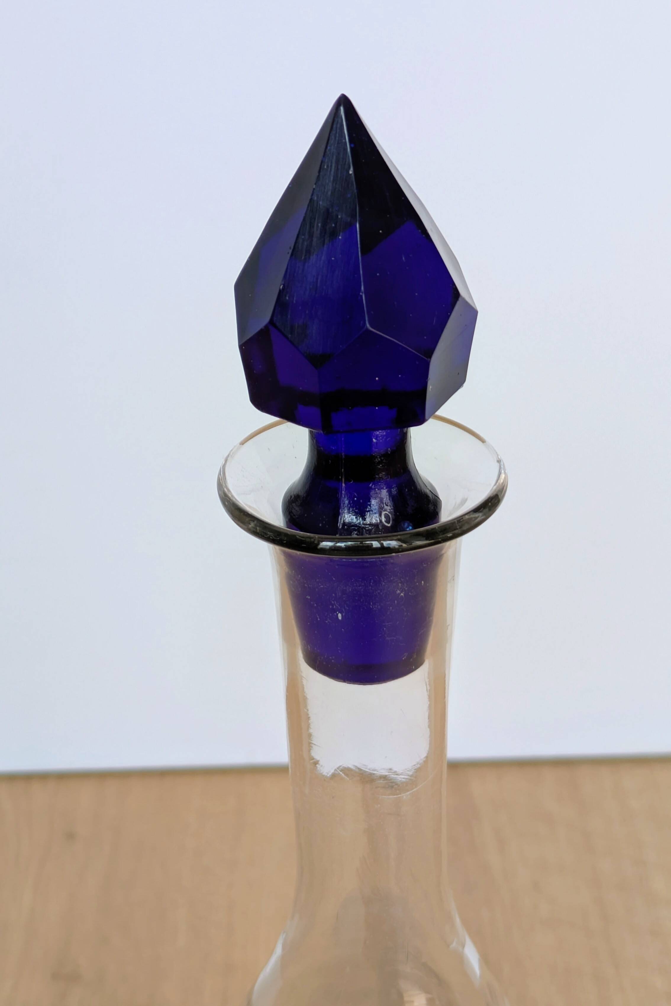 Elegant Two-Tone Carafe - Blown Glass White & Cobalt Blue - Murano Style