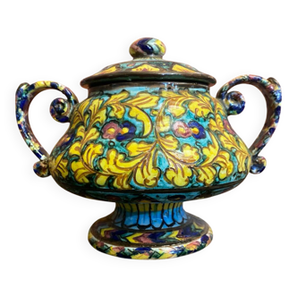 Sweet box with handles, antique caltagirone polychrome ceramic.