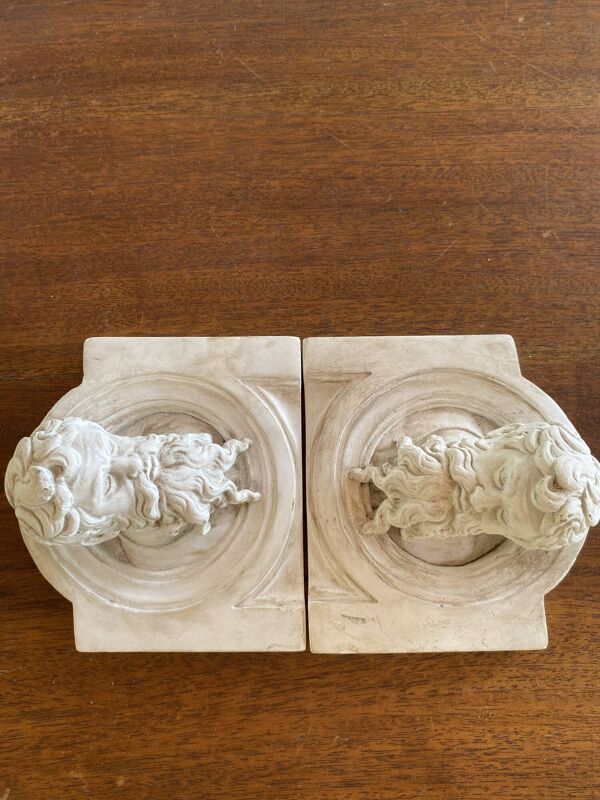 Duo moulages ; têtes en plâtre