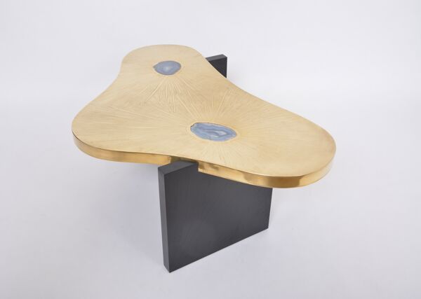 Table basse en laiton gravé avec pierres d'Agathe dans le style de Lova Creation