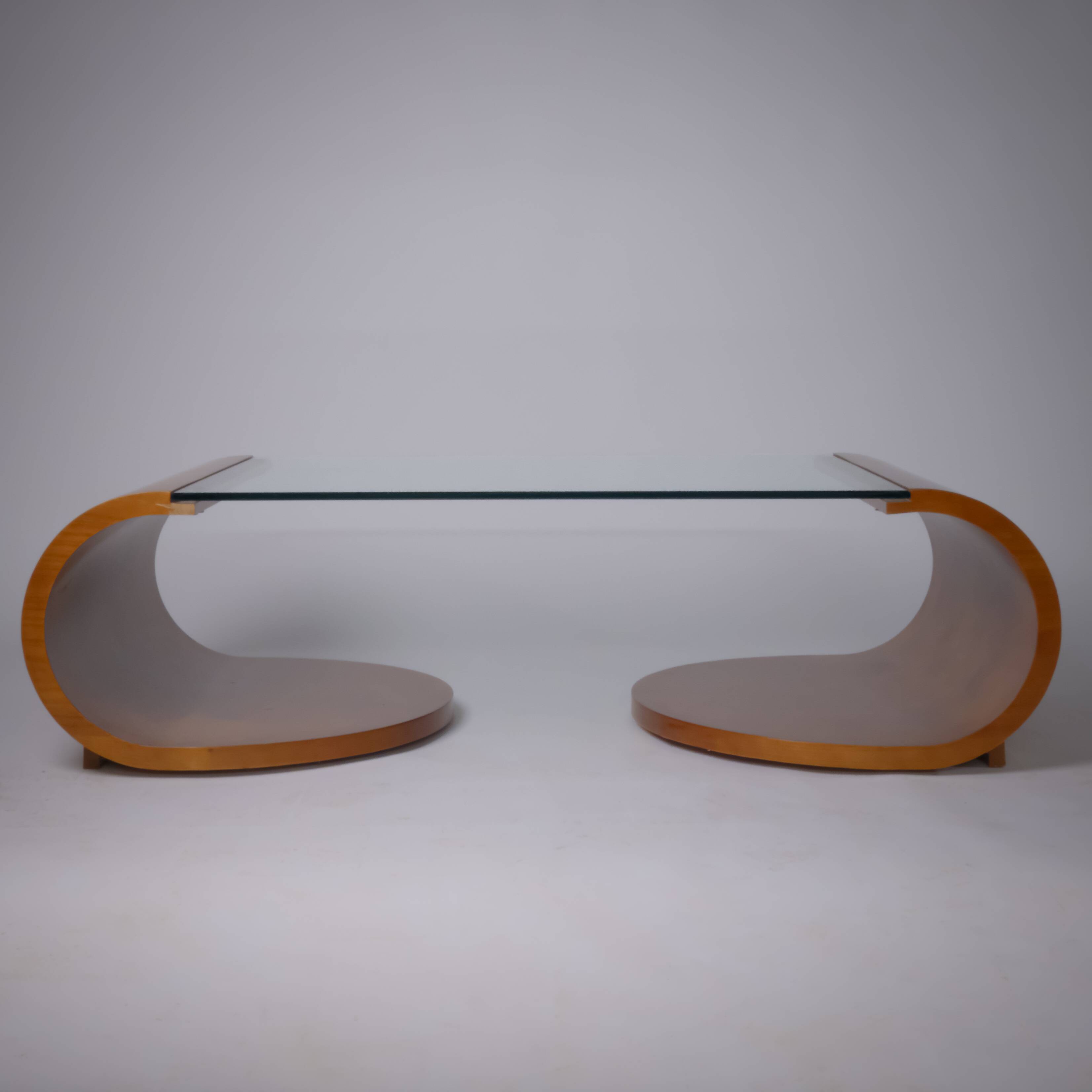 c. 1980 - Sculptural coffee table in walnut and tempered glass - France