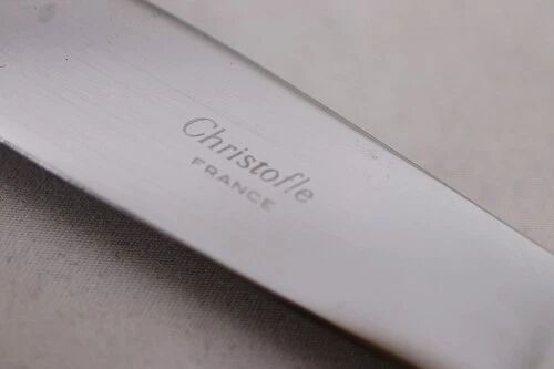 Christofle America, Art Deco 12 table knives, silver-plated, excellent condition.