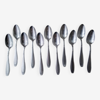 11 Apollo silver-plated teaspoons