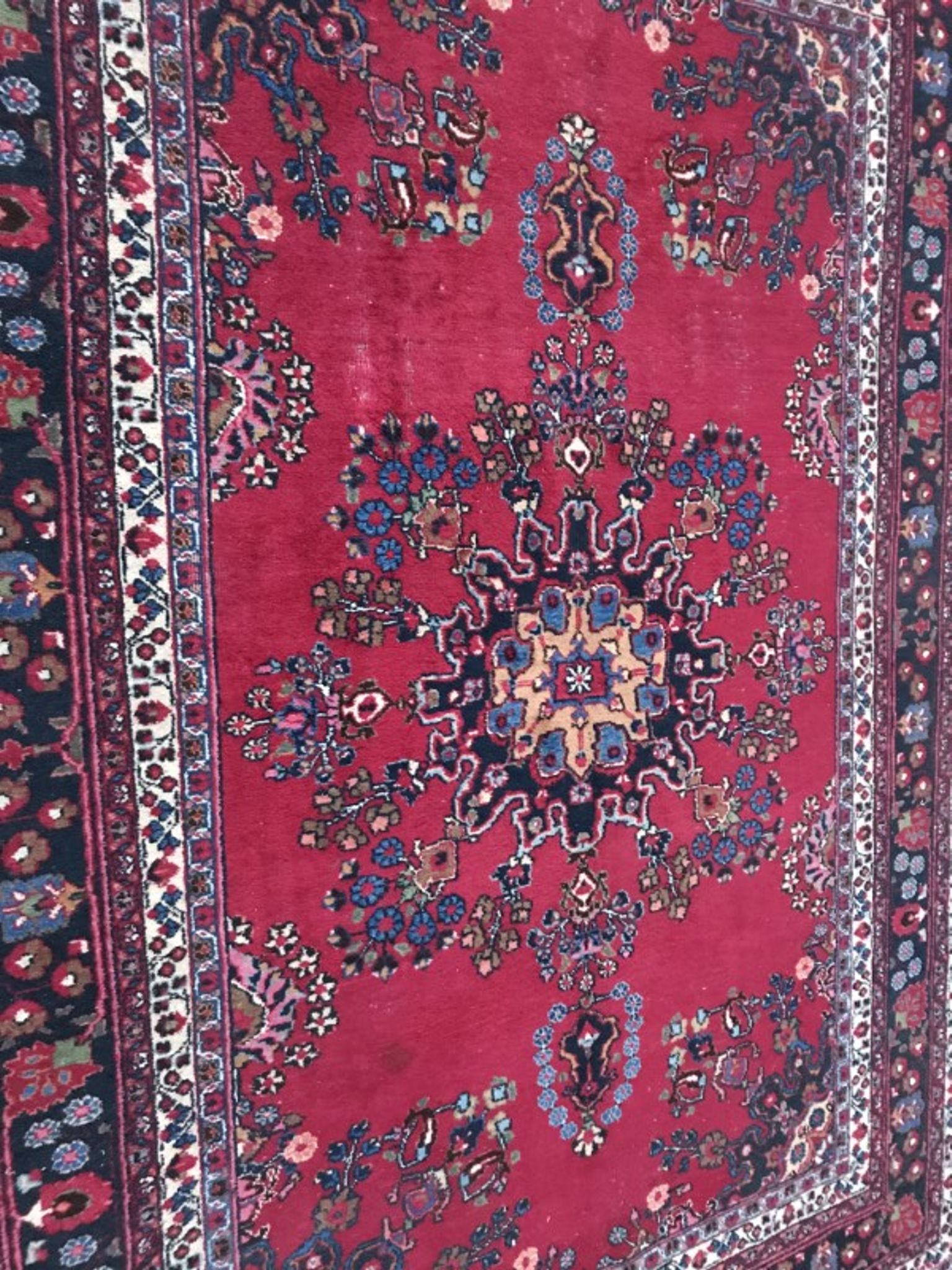 Former carpet Persian Mashhad done hand 200 X 280 CM