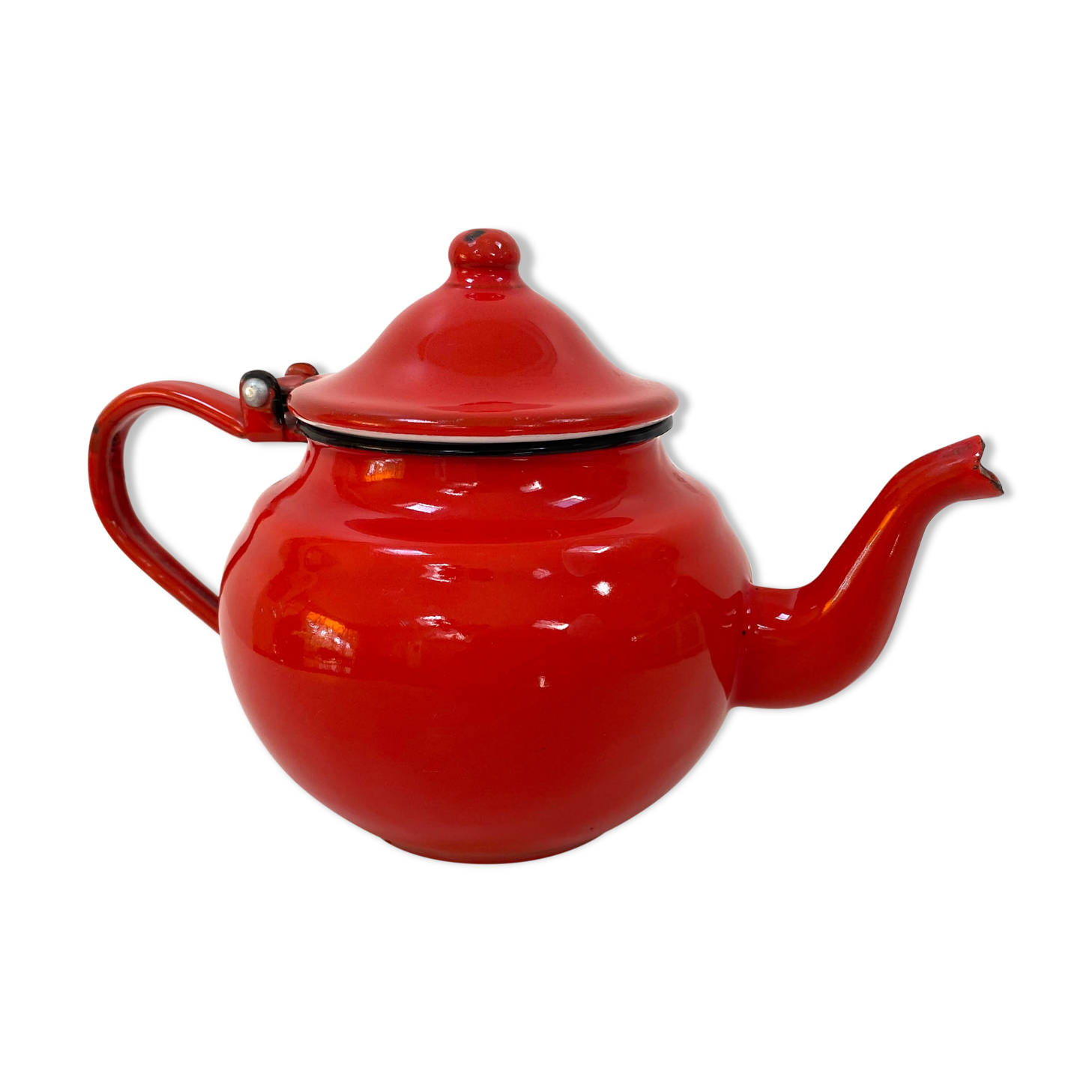 Enamelled teapot from the 70s
