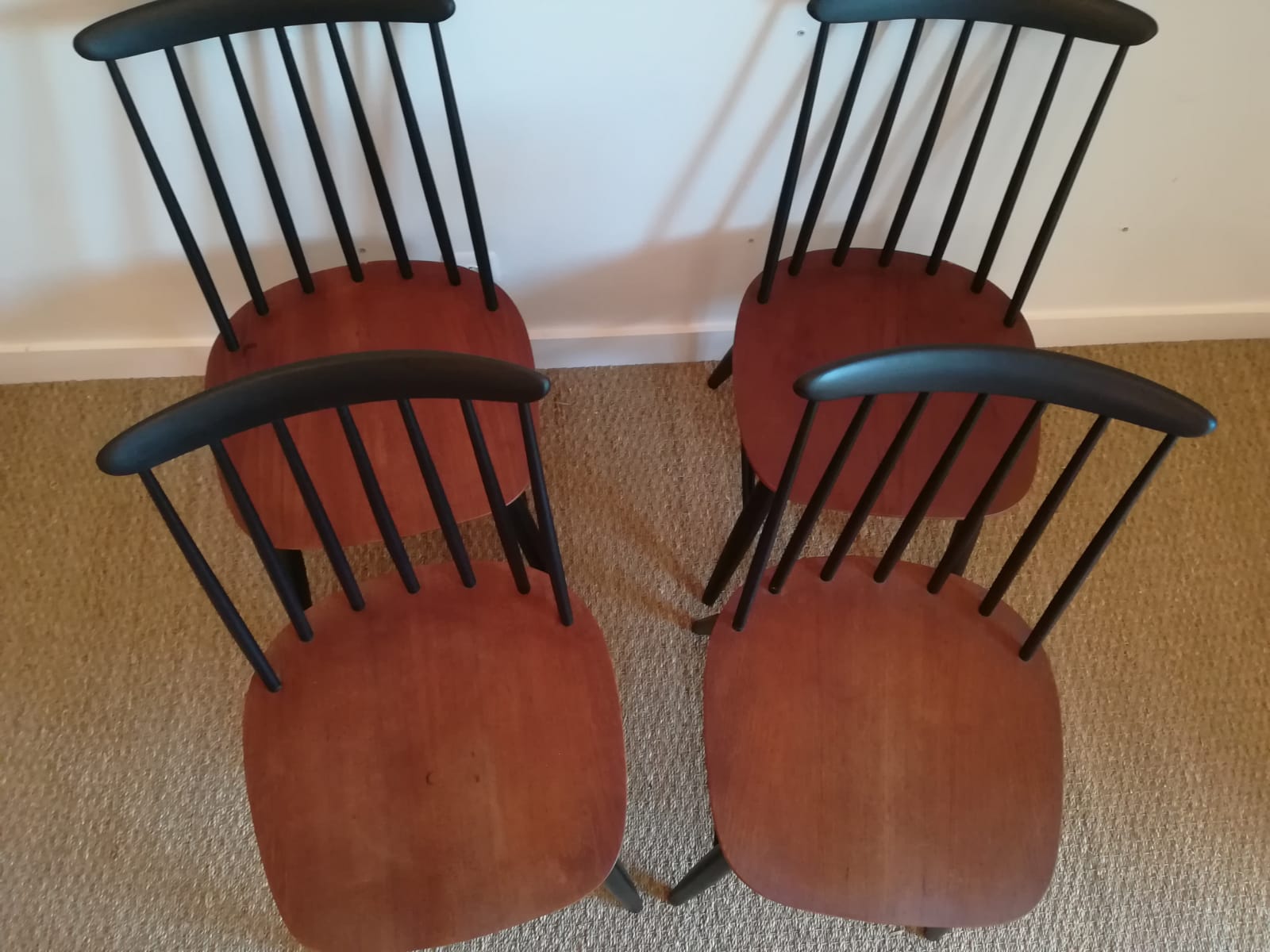 Set of 4 chairs