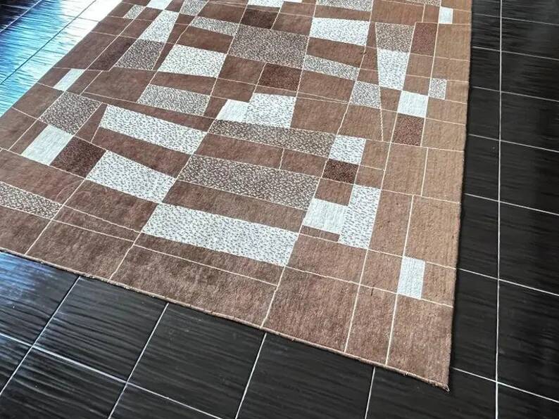 1960s design Abstract Rug/carpet, Czechoslovakia - bouclé