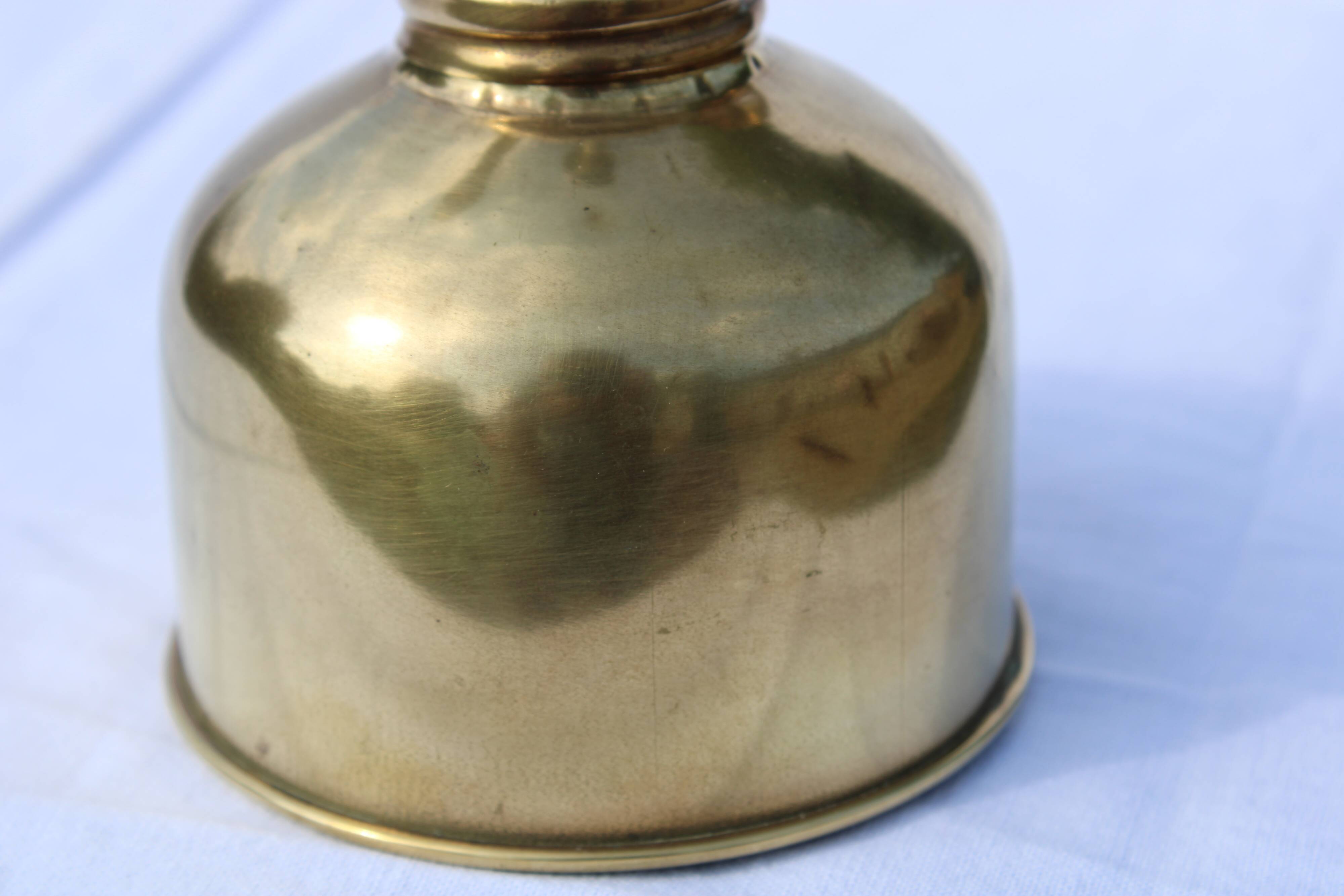 Brass spray