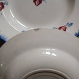 7 Digoin and Sarreguemines soup plates