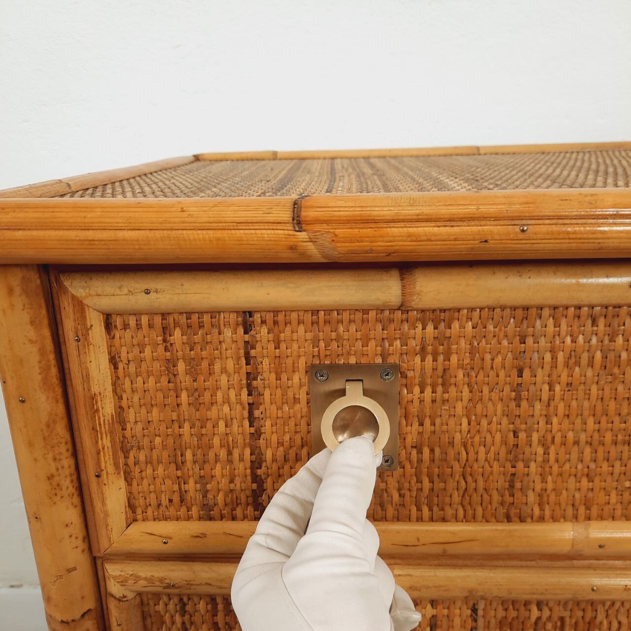 Chest of drawers, dresser, 1960s, Dal vera, bamboo and wicker, brass handles