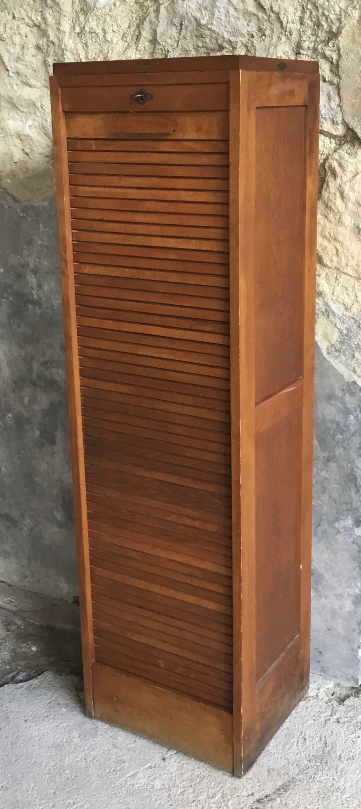 Radia oak curtain binder vintage 1950