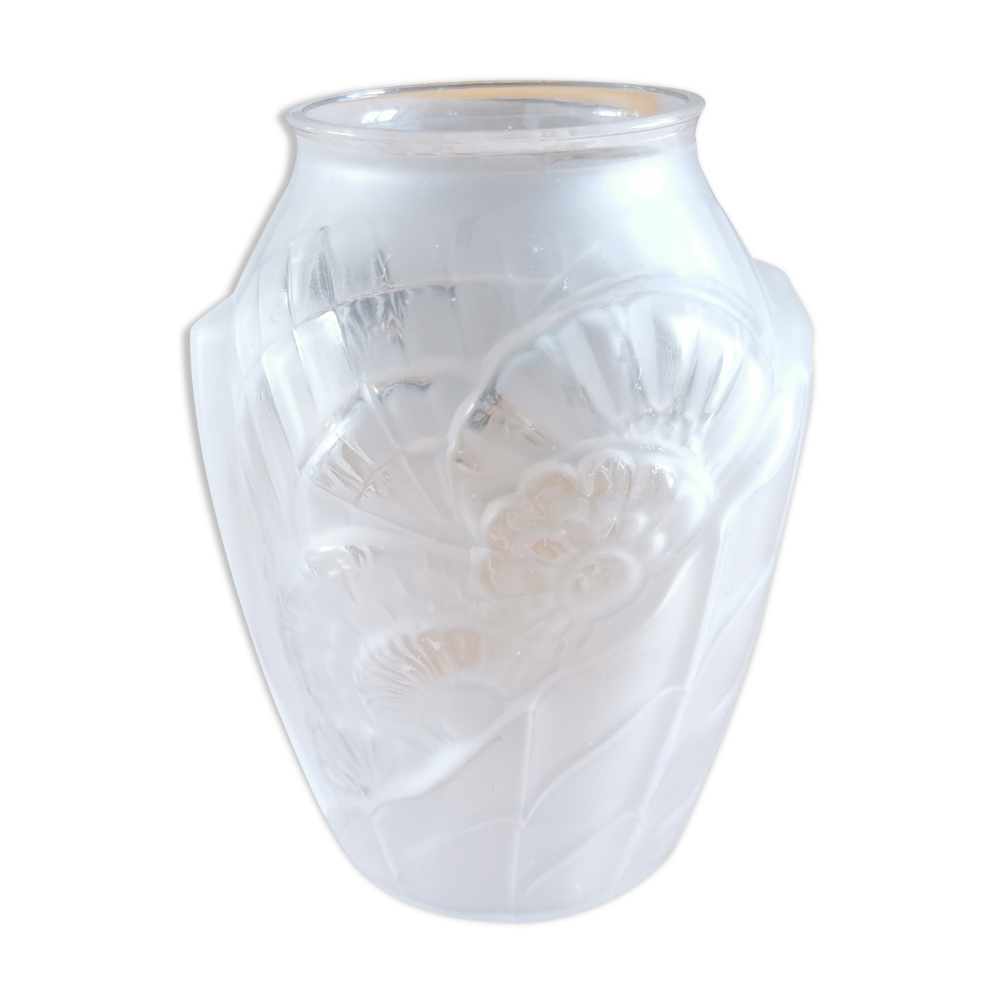 Art Deco vase in white frosted and translucent glass.