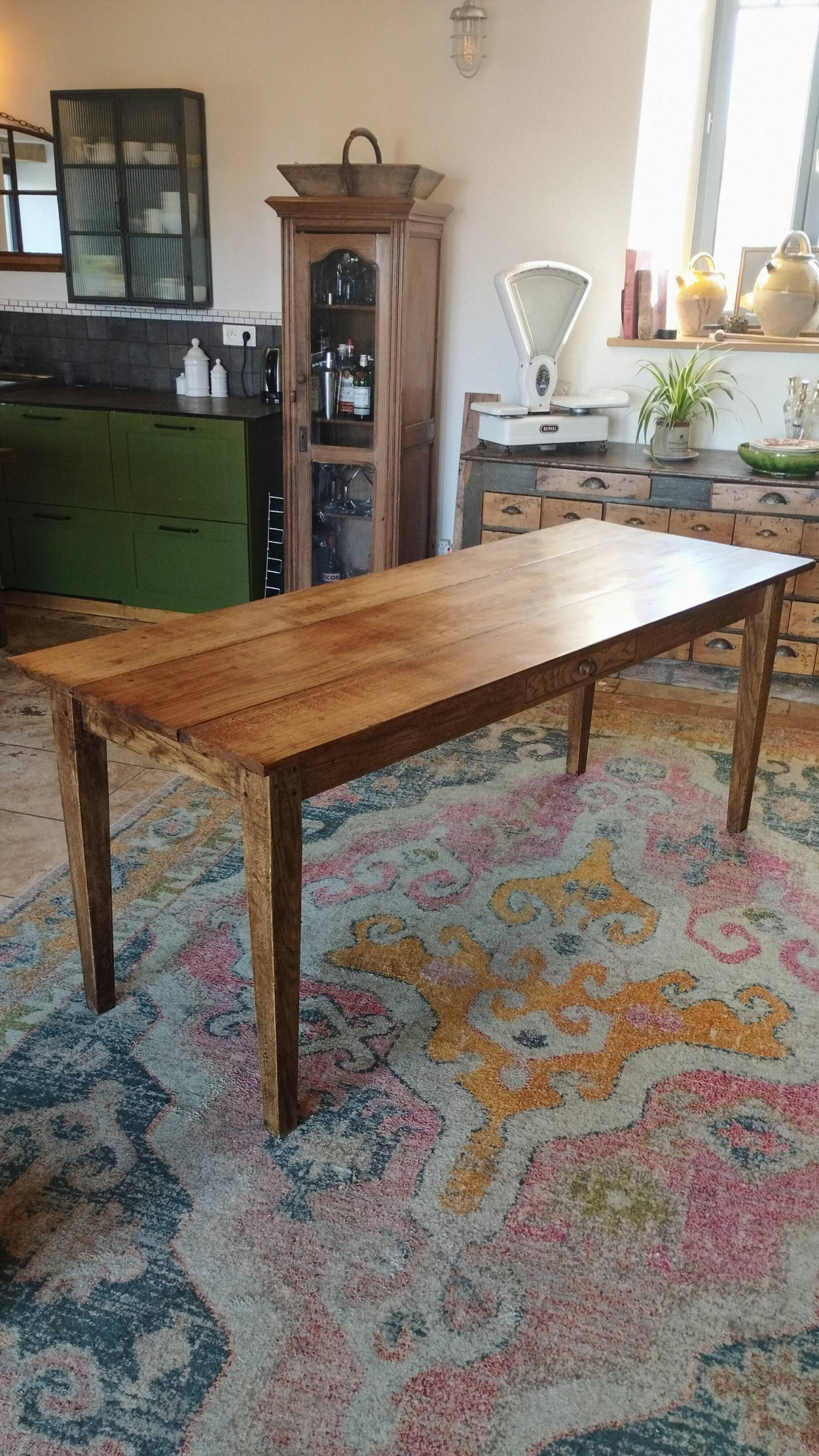 Farm table in sold oak