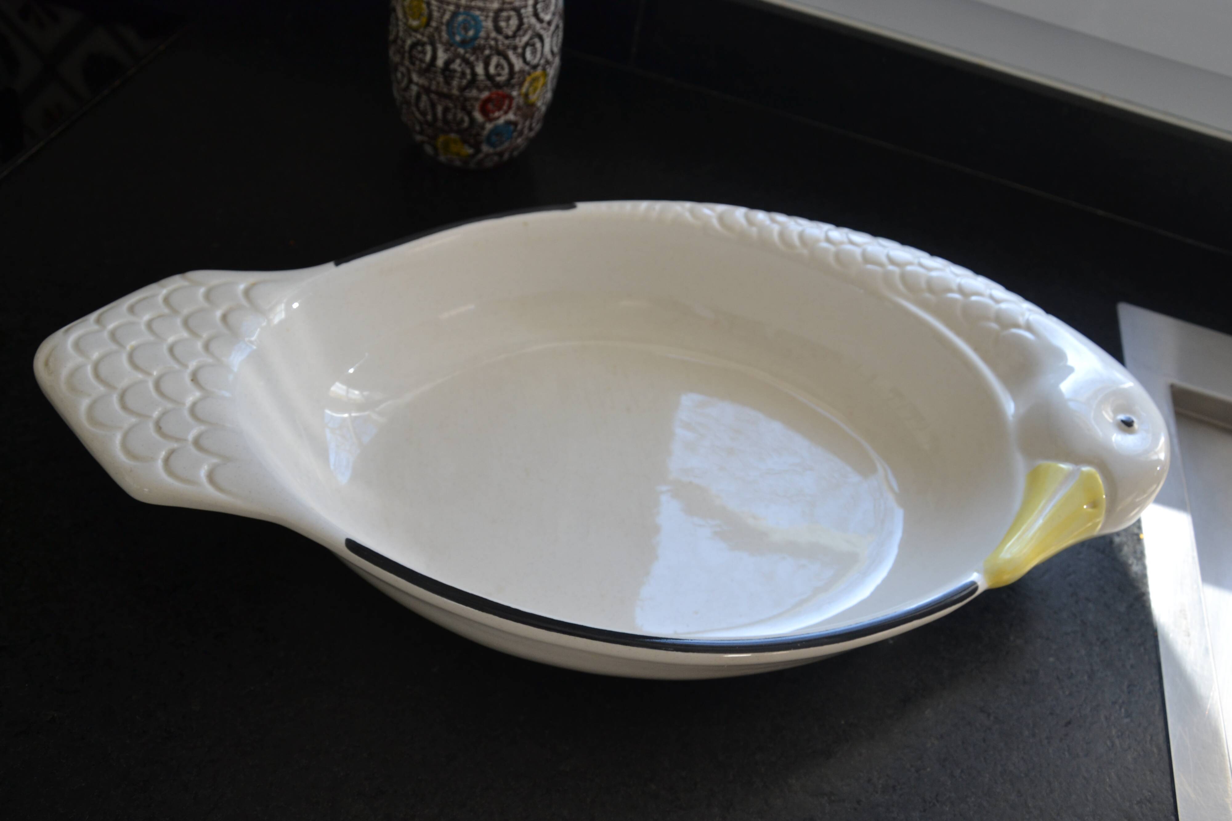 Italian earthenware fruit dish/basket