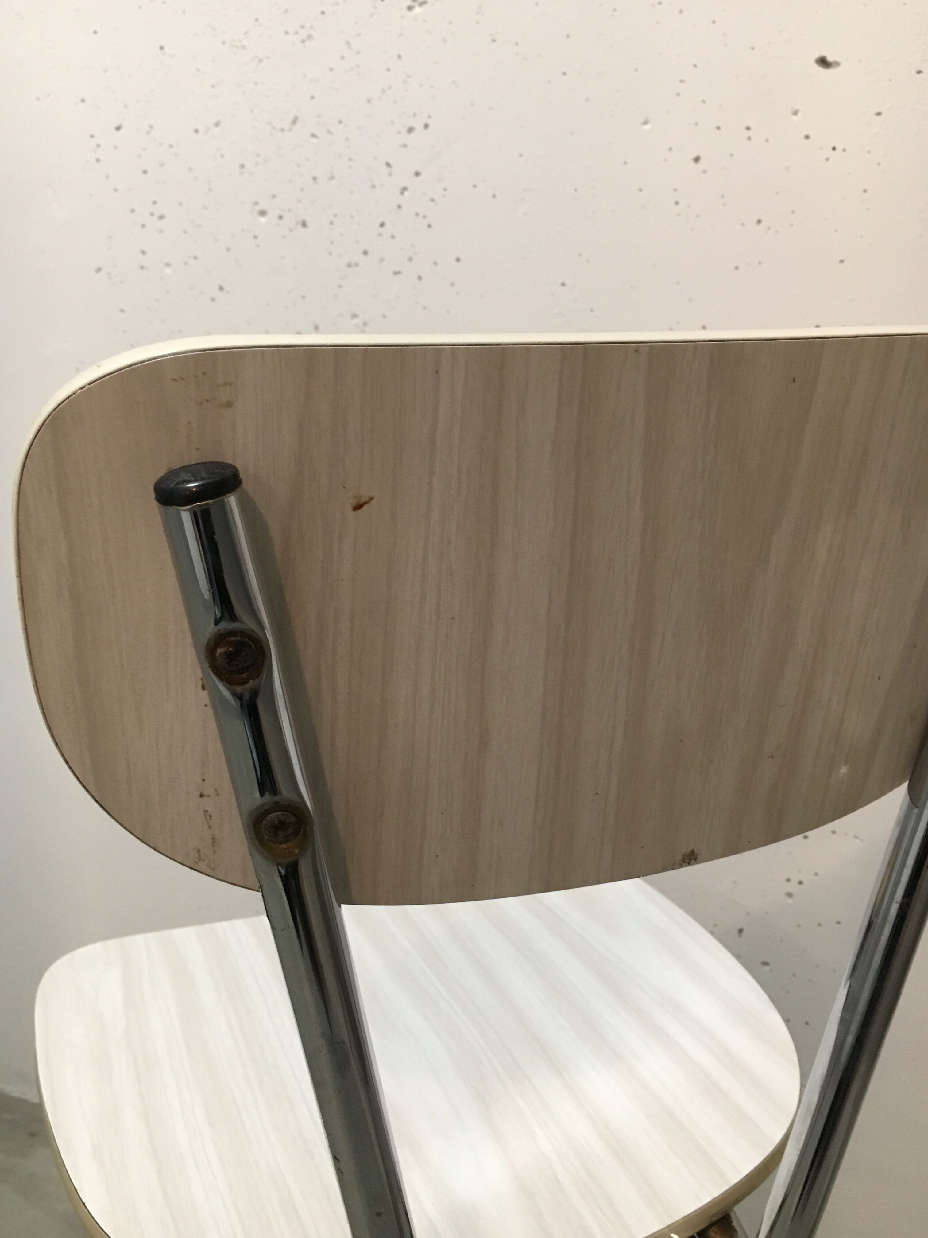 Paire de chaises formica blanc, années 60