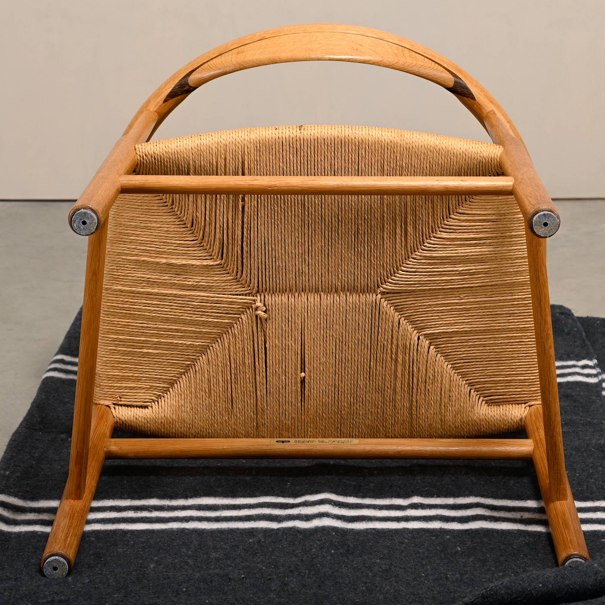 Hans J. Wegner Model PP201 Dining Chairs in Oak and Papercord, PP Møbler