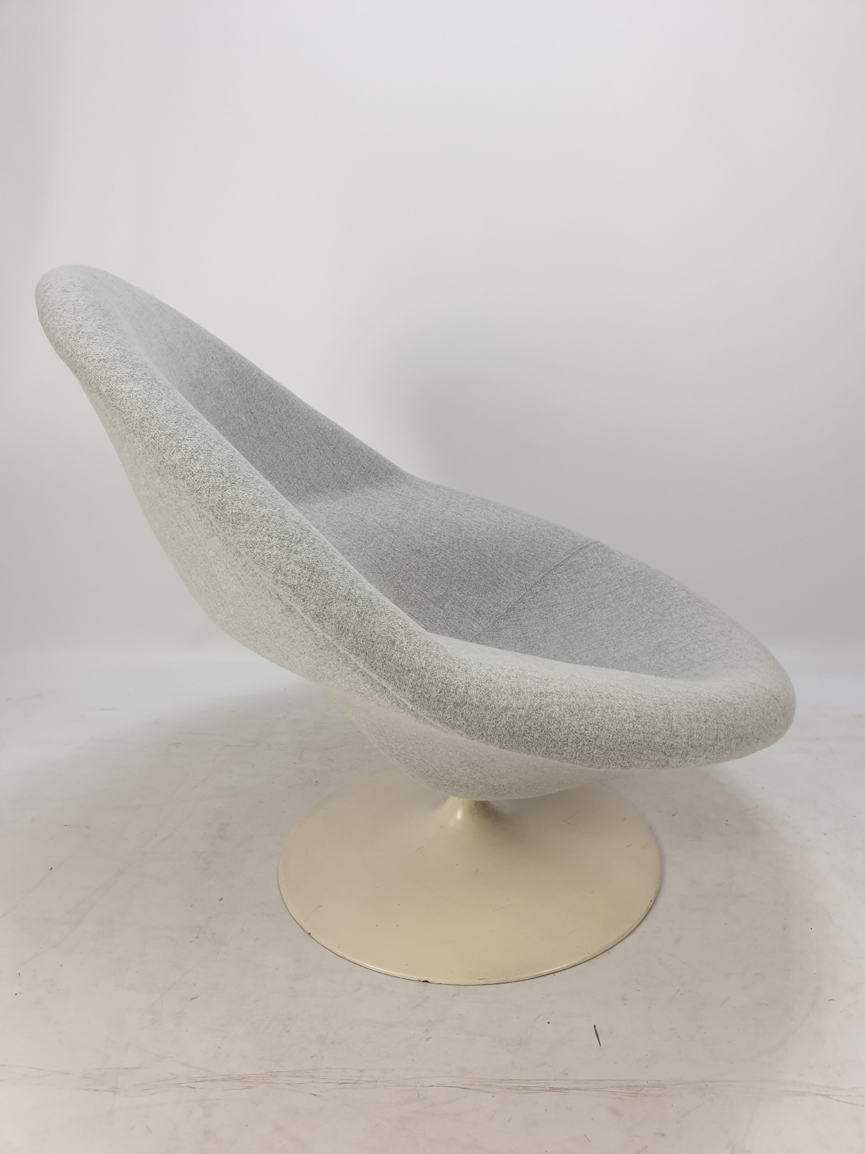 Globe armchair by Pierre Paulin for Artifort, '60s